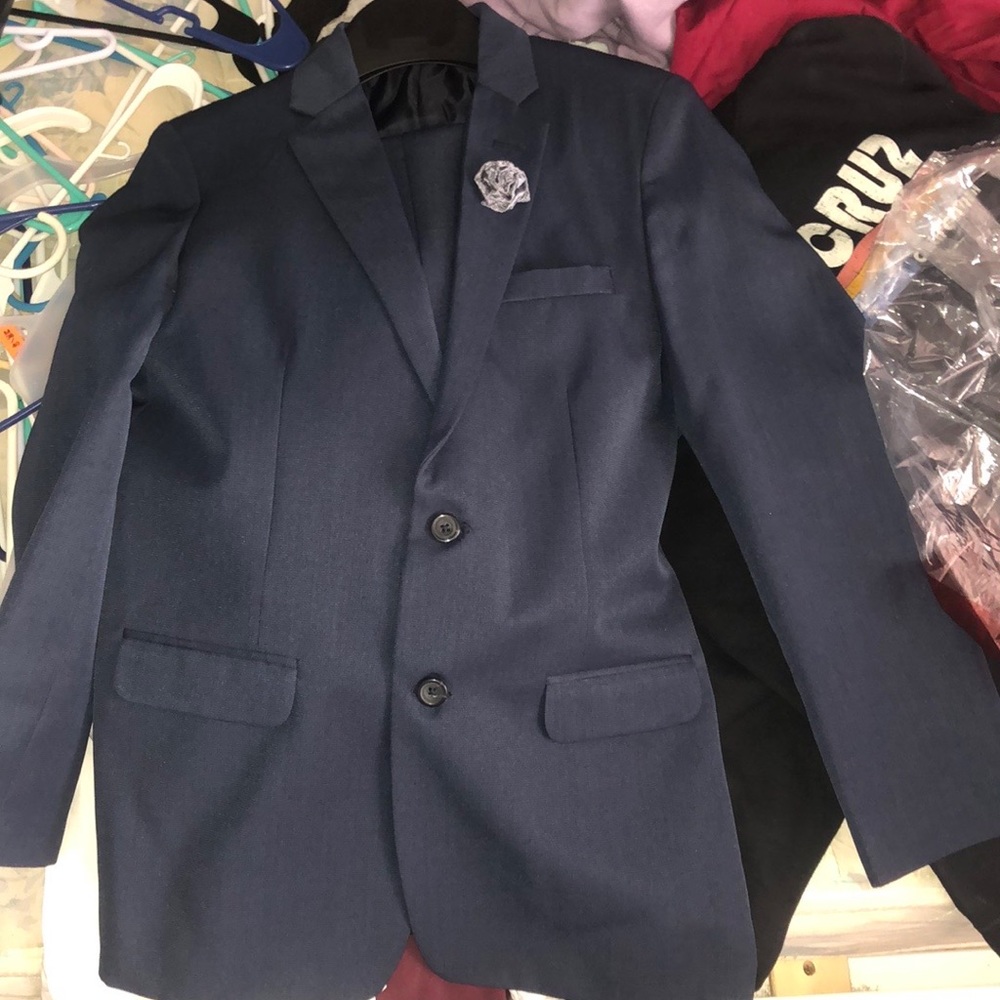 Van husen suit